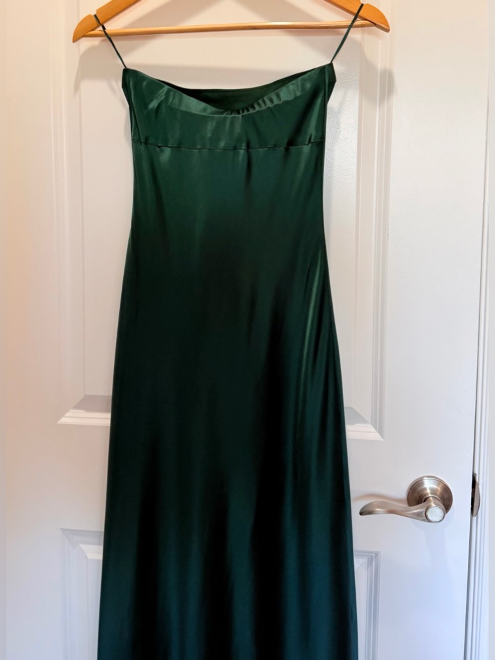 Reformation Oren Silk Dress In Forest, NWOT, NEVER WORN, NO FLAWS. - Picture 5 of 12